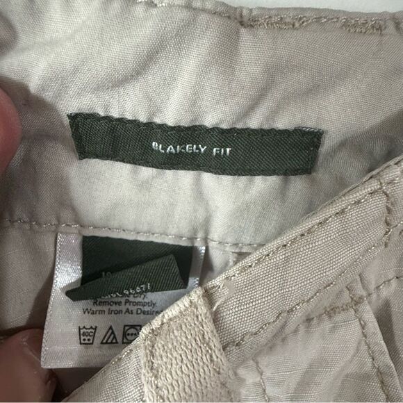 Eddie Bauer Tan Cargo Pants Relaxed Fit Lightweight - Picture 4 of 6